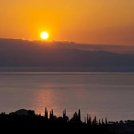 Dreamers Santova Villa-kalamata *